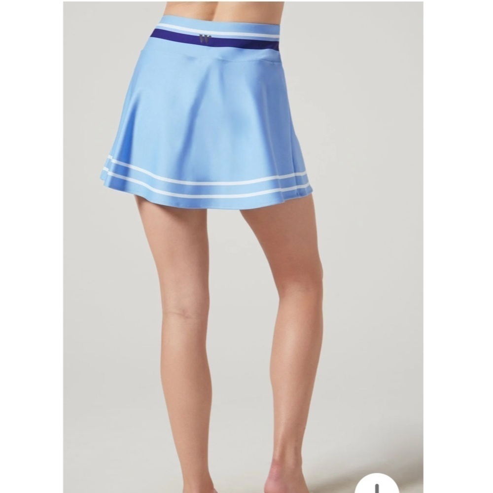 Powder blue tennis skirt biker shorts with mesh pockets BNWT S - Picture 6 of 7